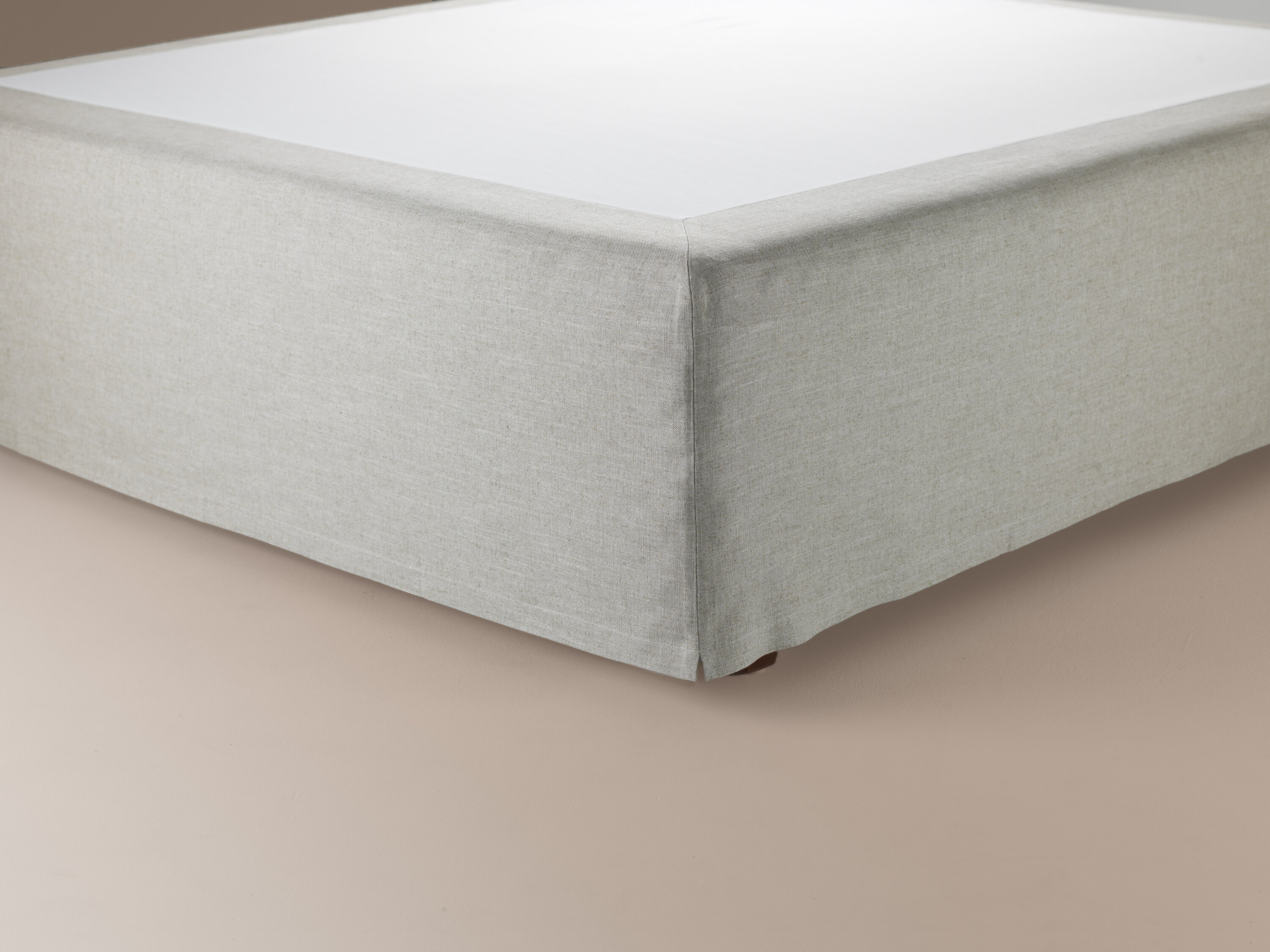 Faldón Mathilda ruskin 10 quill